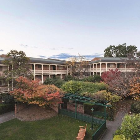 Adina Serviced Apartments Canberra Kingston Extérieur photo