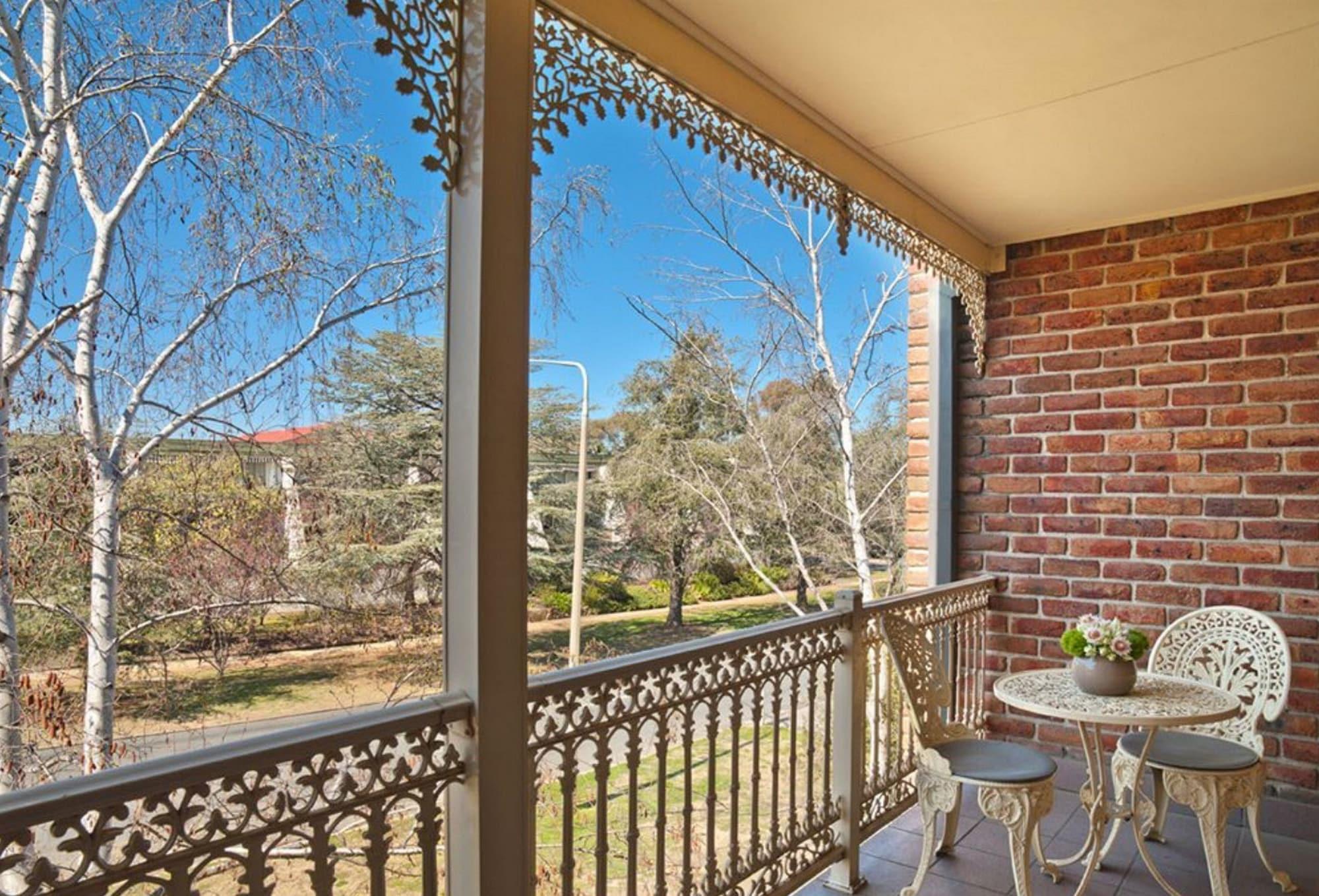 Adina Serviced Apartments Canberra Kingston Extérieur photo