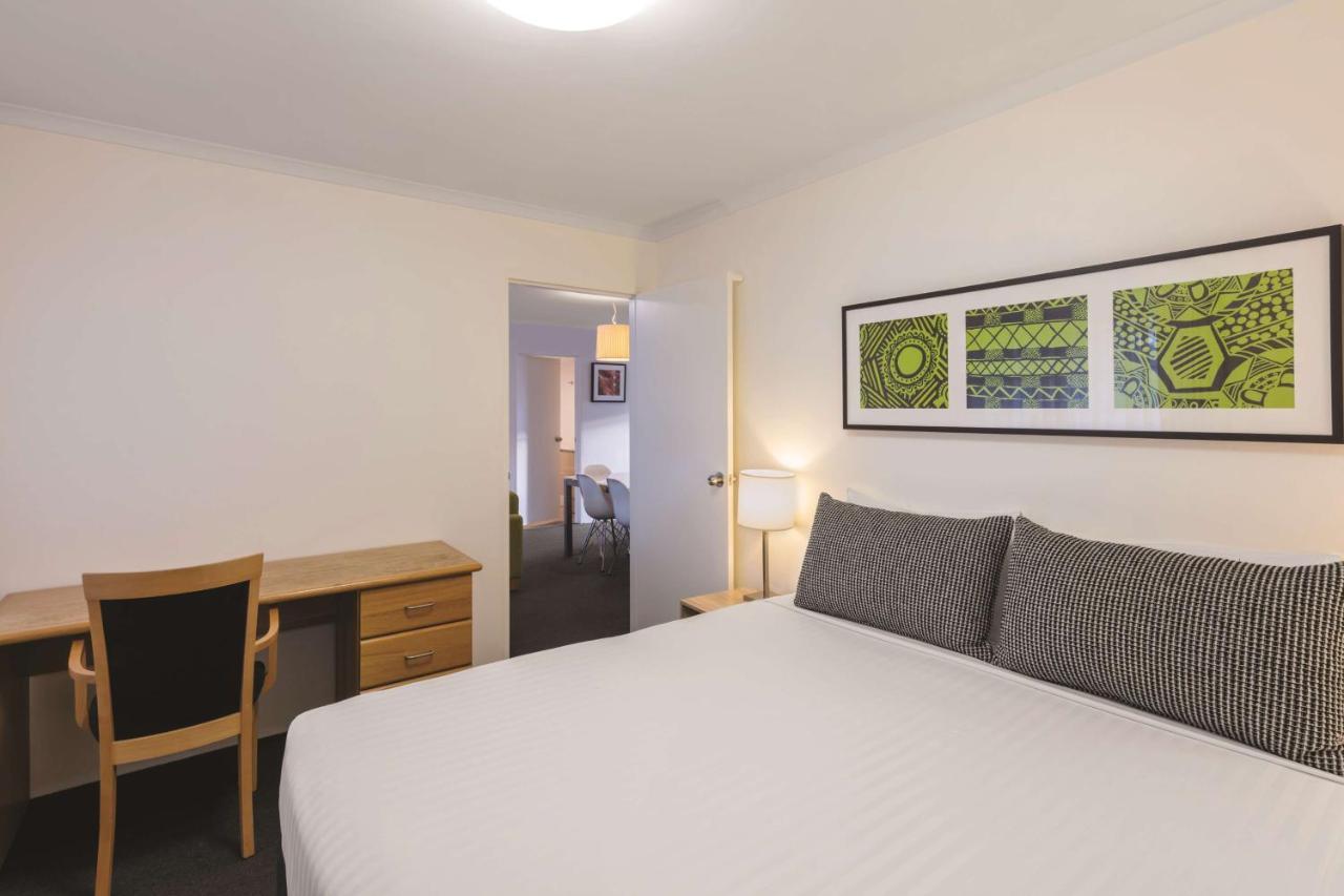 Adina Serviced Apartments Canberra Kingston Extérieur photo